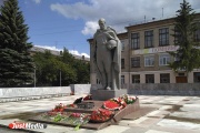 Евгений Куйвашев утвердил план праздничных мероприятий, посвященных 300-летию Полевского