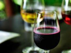 How to recognize a fake wine