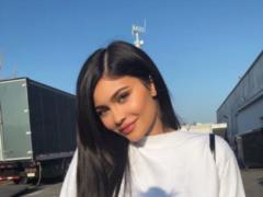 Kylie Jenner shared her daughter s magic pictures with her mother and father