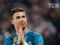 Ronaldo recorded a cute video of the son of a football player,  Manchester United 