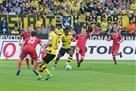 Yarmolenko watched as Borussia D thundered Stuttgart