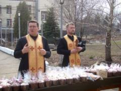 Military chaplains congratulated the military on the Easter holiday