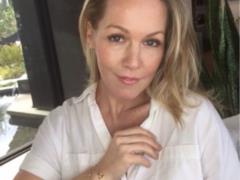 The  Beverly Hills  star Jenny Garth is bred for the third time