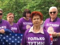  Мы презираем тебя!  Путинские пенсионеры взбешены политикой Трампа