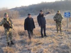 Пограничники задержали двух азербайджанцев, которые направлялись в Россию
