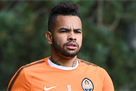 Dentinho was injured in a match with Mariupol and left the field on a stretcher