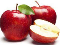 Doctors explained why you need to eat apples