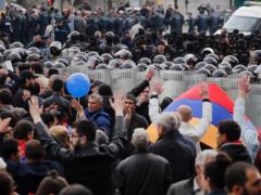 Москва не будет вмешиваться в ситуацию в Армении
