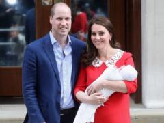 Kate Middleton and Prince William showed the little prince