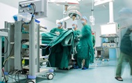 In the US for the first time in the world successfully transplanted penis and scrotum