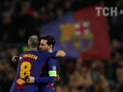 The organizer of the  Golden Ball  apologized to Iniesta, that he never received an award