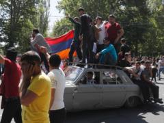Оппозиция Армении готовит транспортный коллапс