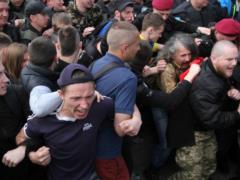 Против  Бессмертного полка  на Украине выйдет  дивизия  националистов