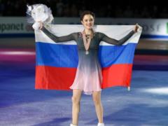 Medvedev moves to the Canadian coach