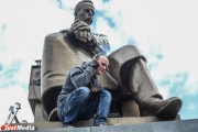 Yevgeny Kuyvashev congratulated radio journalists and communication workers on Radio Day