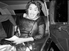 Adress Adele embodied the image of Rose from the  Titanic  in her anniversary
