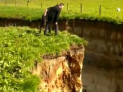 On a farm in New Zealand overnight formed a giant failure