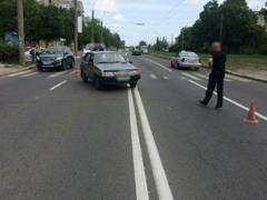 На Героев Сталинграда в Харькове  девятка  сбила пешехода