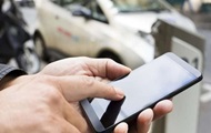 У Києві засудили чоловіка, відбирав телефони у дітей