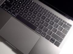 Apple received a lawsuit from users dissatisfied with the MacBook keyboard