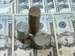 A flimsy dollar collapsed because of the ruble