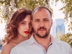 The leader of the project  Veschdok  Artem Paznyak played a spontaneous wedding