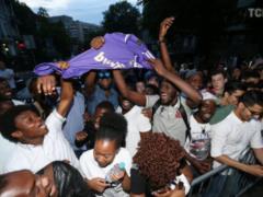 Madness under the hotels. What a reception staged "Liverpool" and "Real" in Kiev