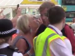 Unsuccessful cements. "Liverpool" coach Klopp skillfully evaded the blonde, who climbed to kiss him