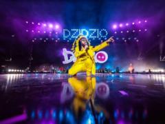 Mom Dzidzya first visited the concert of her son in Ukraine and went to see him on stage