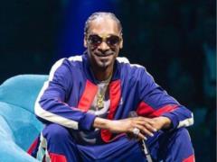 Rapper Snoop Dogg hit the Guinness Book of Records