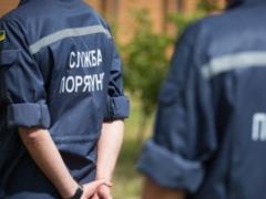 Под Днепром спасатели извлекли тела погибших мужчины и женщины из сливной ямы