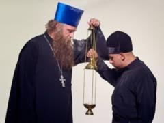 Потап с длиннющей бородой сыграет священника Евлампия в украинской комедии