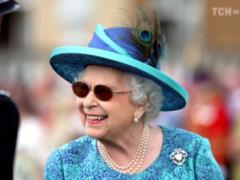 Queen Elizabeth II granted Megan Mark the royal privilege