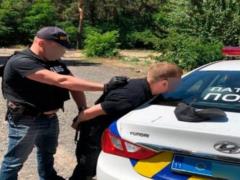Столичні патрульні затримали за роботу в стилі  даі-style 
