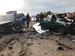 Под Харьковом очередное смертельное ДТП (фото 18+)
