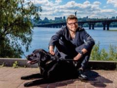 Ведущий  Сніданку з 1+1  Егор Гордеев выбрал хозяев для щенка лабрадора