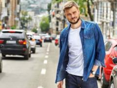 Yegor Gordeyev starred in the photo shoot street style and talked about his personal
