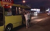 У Києві в маршрутки на ходу відвалилися двері