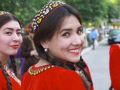 Zulfiya, Zarema, Gyulchata ... For the men of Turkmenistan, difficult times come