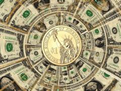 The dollar exchange rate in Russia is overestimated