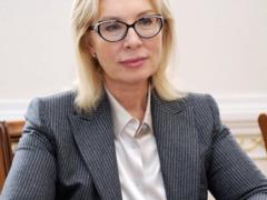 Denisova began active correspondence with the Kremlin