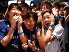 Team Japan went to the playoffs of the World Cup thanks to the cards