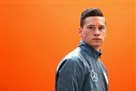 Julian Draxler. The story of a boy who plays football in the garden