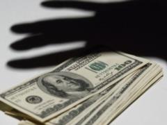 In Chernigov, another unmotivated employee of the military commissariat was caught on a bribe