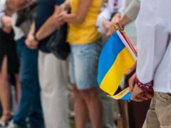Crowds of Ukrainian tourists go to Russia