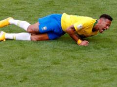 Neimar lay on the lawn for 14 minutes all the time at the World Cup-2018
