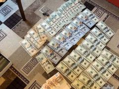 In Dnipro, officials of the pre-trial detention center were caught on a bribe