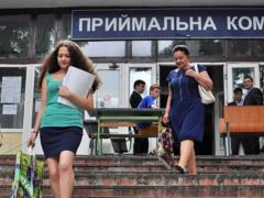 The government reduced the volume of state orders for training specialists in 2018