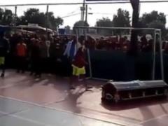 Умерший футзалист в гробу забил гол на своих похоронах