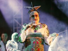Verka Serdyuchka made the Eurovision participant dance